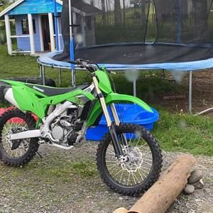 Meet your Posher, Blair